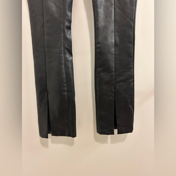 Like New Abercrombie & Fitch Ultra High Rise Skinny Leather Pants - Picture 9 of 12